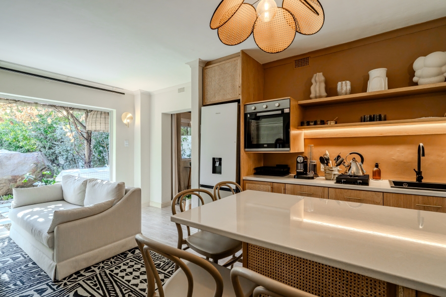 To Let 2 Bedroom Property for Rent in Camps Bay Western Cape